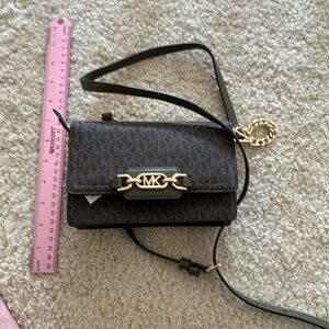 Michael Kors phone cross body
